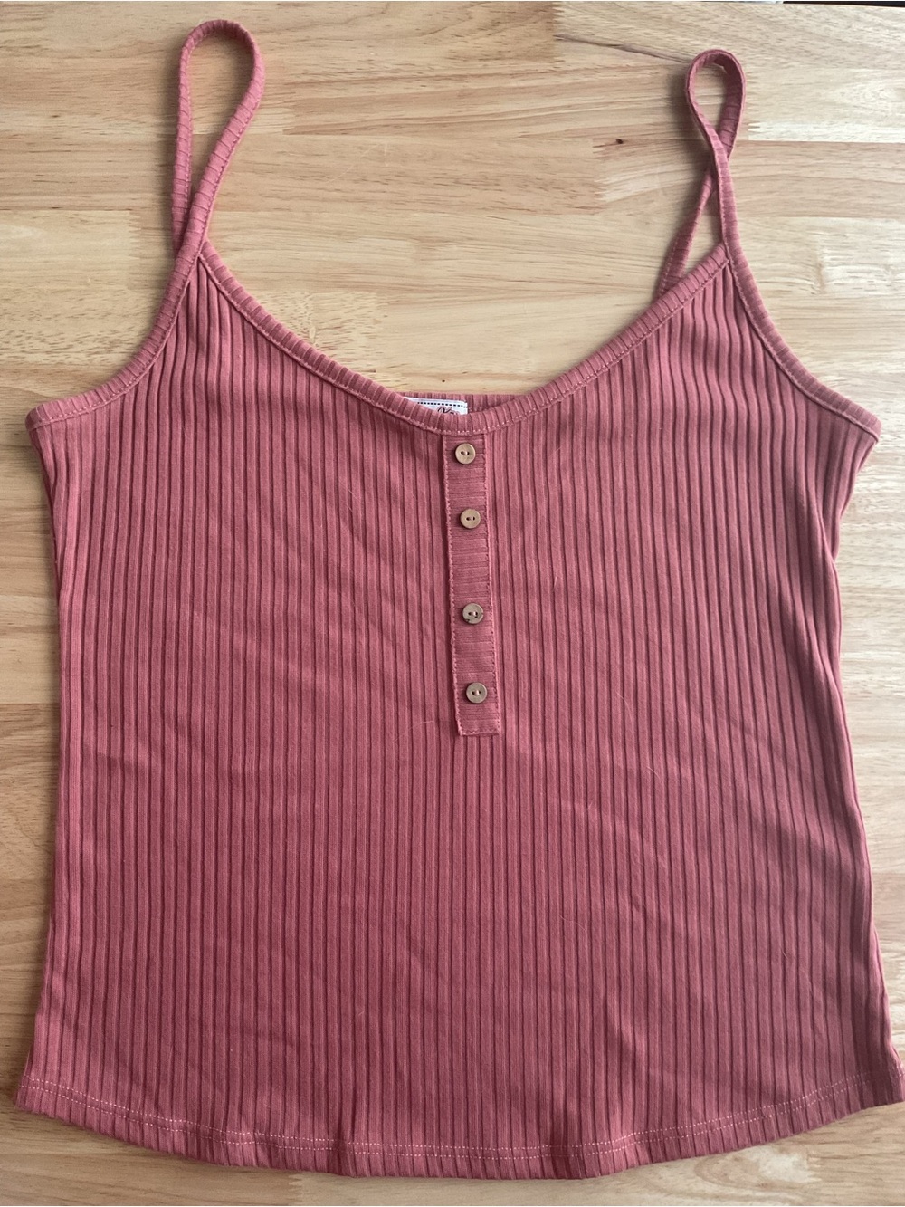 range Kiss- Ribbed Button-Front Spaghetti Strap Tank Top - Mauve Pink